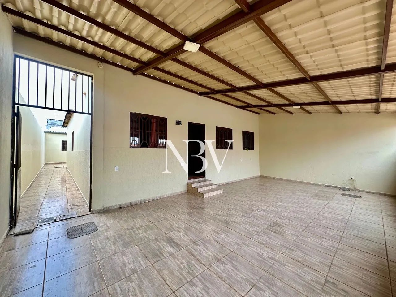 Sobrado para venda com 250 metros quadrados com 3 quartos em Taguatinga Norte - Brasília - - Foto 4