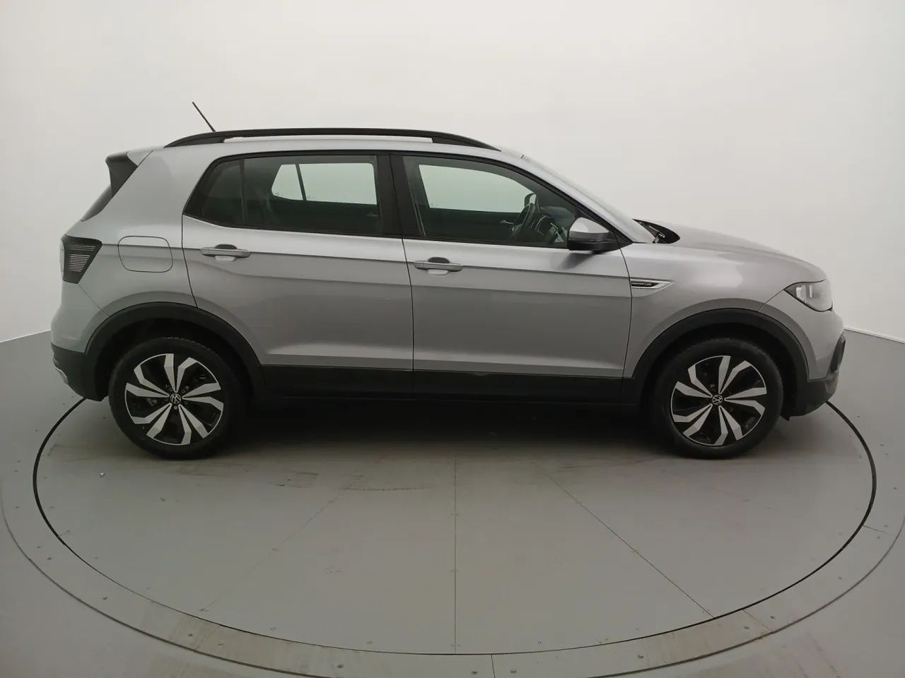 Volkswagen T-cross 2024 1.0 200 tsi total flex comfortline automático - Foto 5