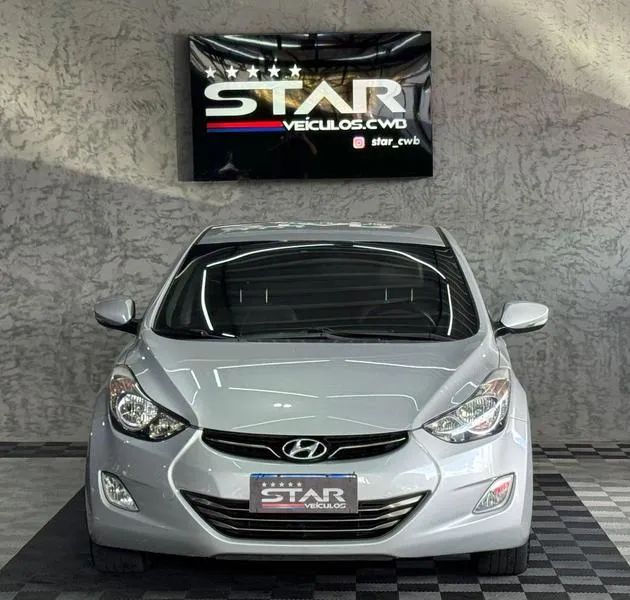 HYUNDAI ELANTRA GLS 1.8 16V AUT. 2013 - Foto 2
