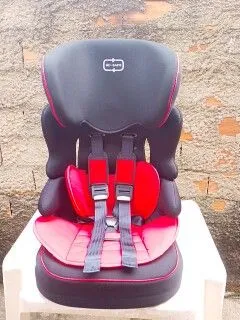 Cadeirinha infantil