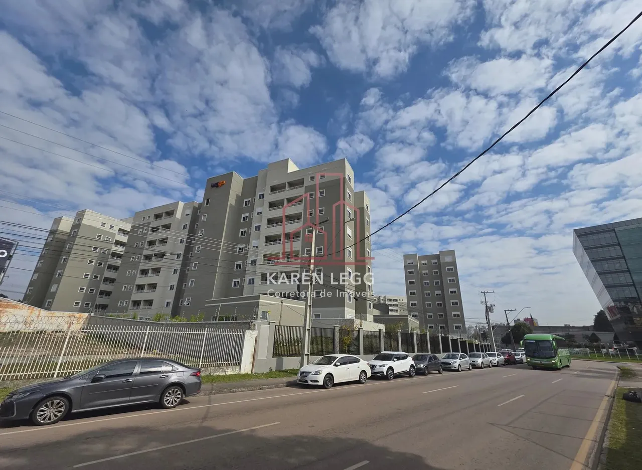 More a poucos metros do Jardim Botânico, um dos cartões-postais mais amados de Curitiba!