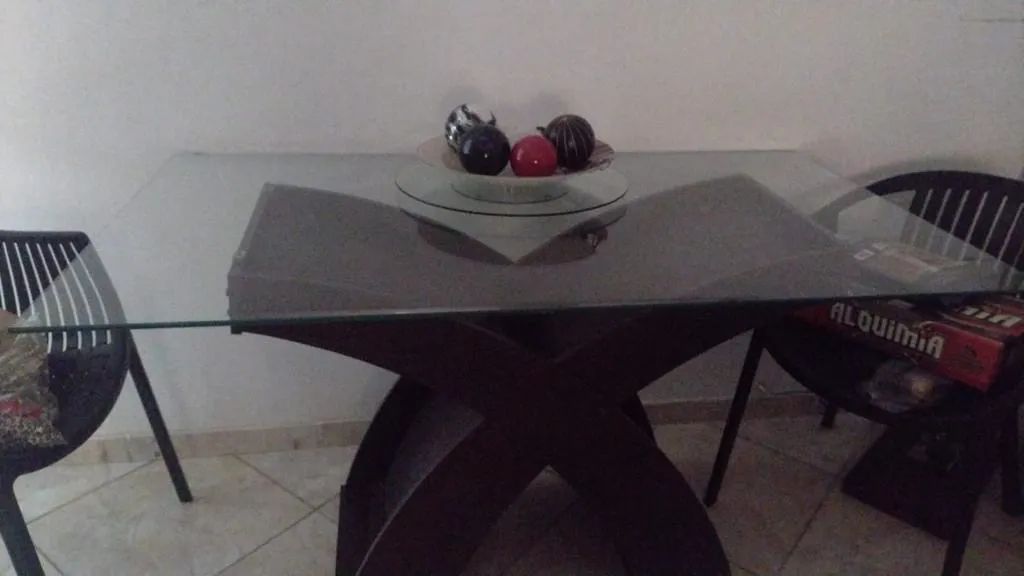 Mesa moderna com 2 cadeiras  - Foto 2