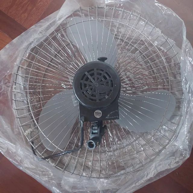 Ventilador de parede 200W - usado - Foto 3