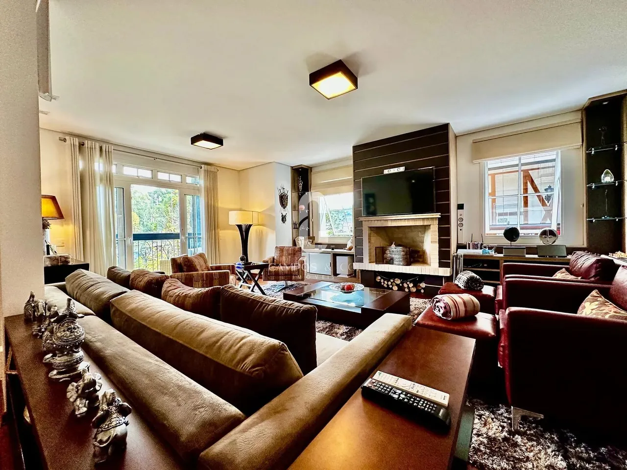 Apartamento Luxuoso com 4 suítes à venda, 198 m² por R$ 4.200.000,00 - Vila Capivari - Cam