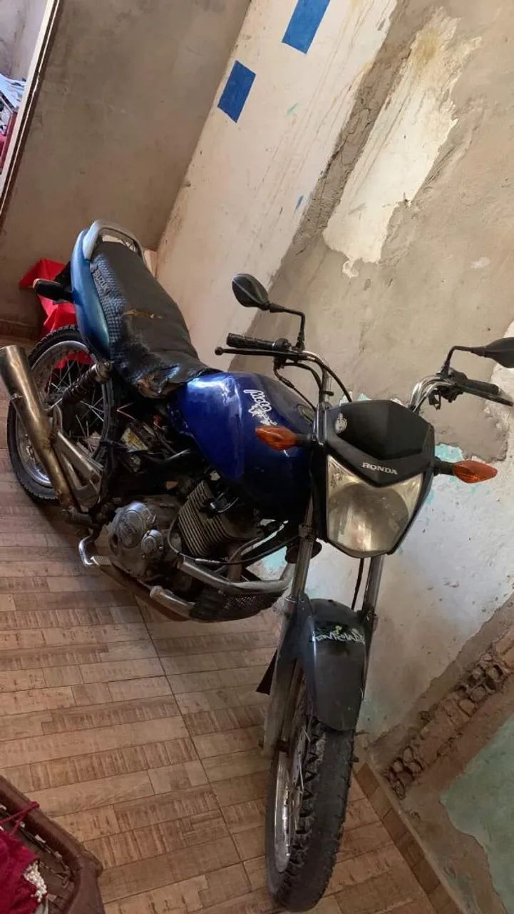 Suzuki 125 para vender ou trocar - Foto 2