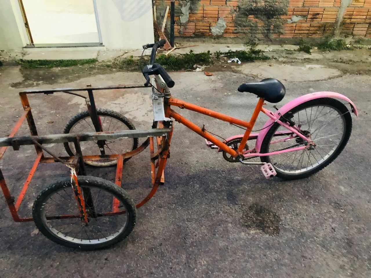 Triciclo de cargas 64309137831811120
