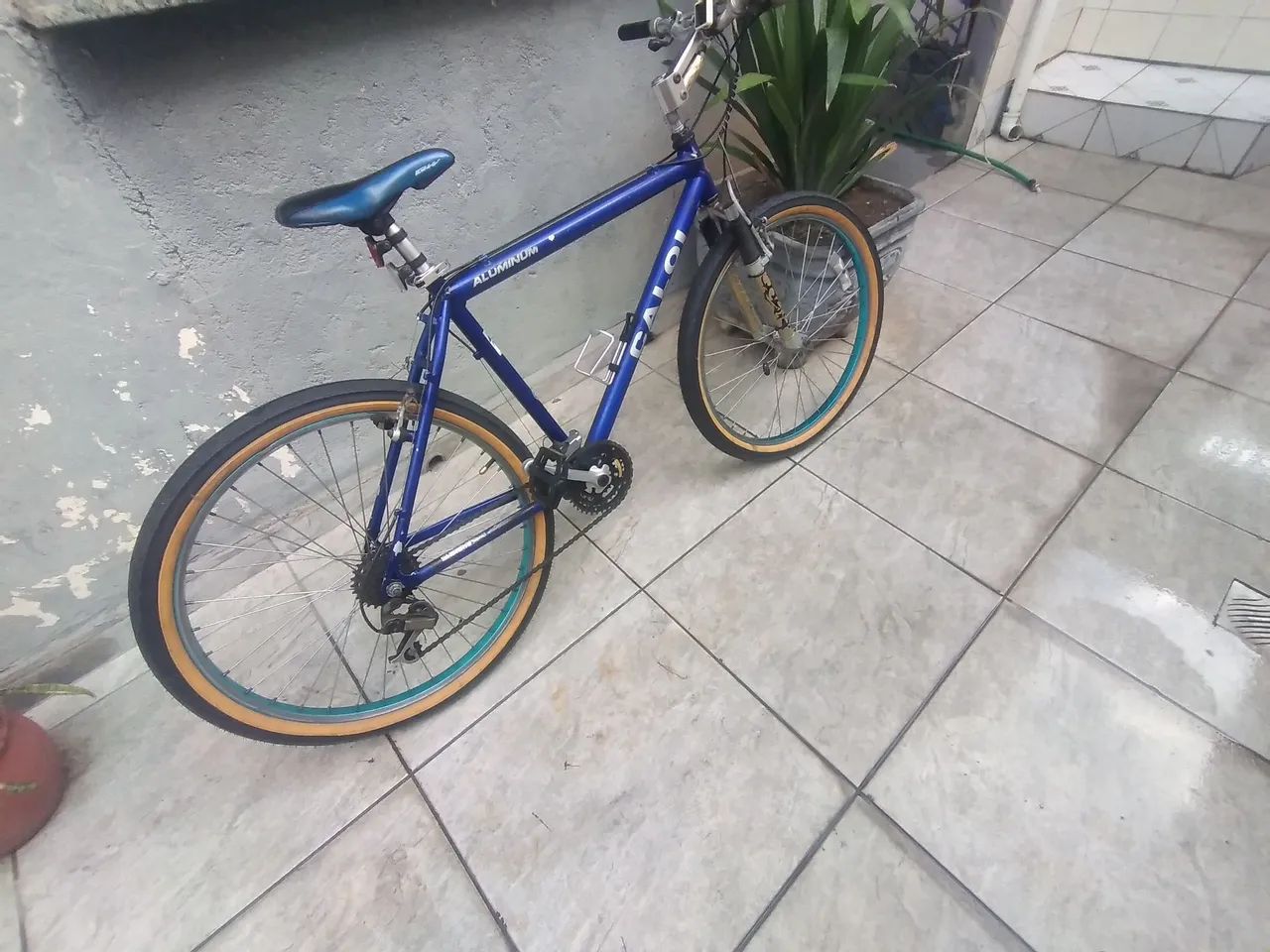 Bicicleta Caloi Aluminum Azul - Marchas - Foto 6