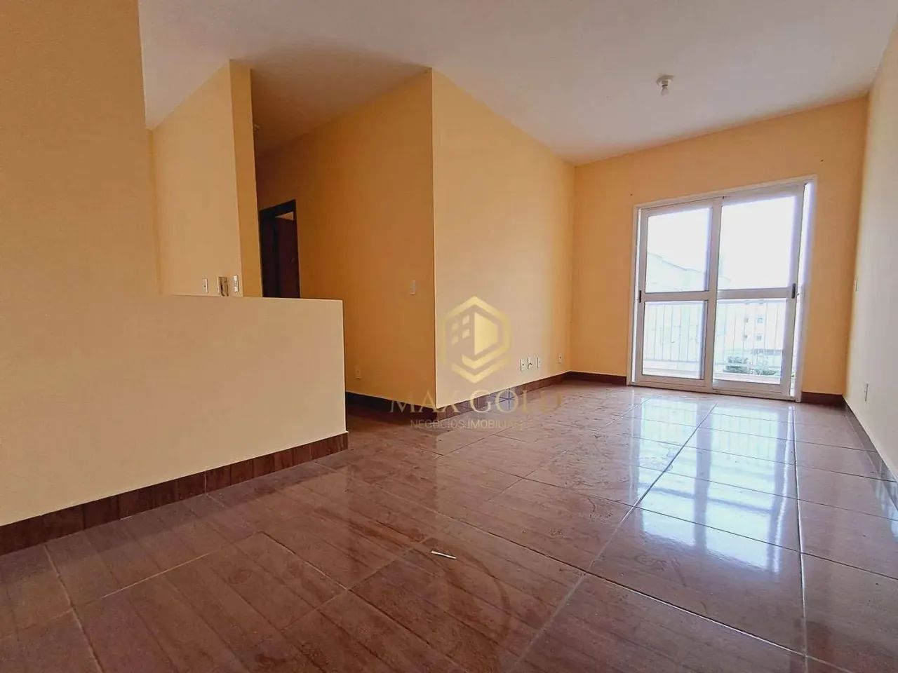 Apartamento com 2 dormitórios para alugar, 57 m² por R$ 1.200,00/mês - Jardim Jaraguá - Ta