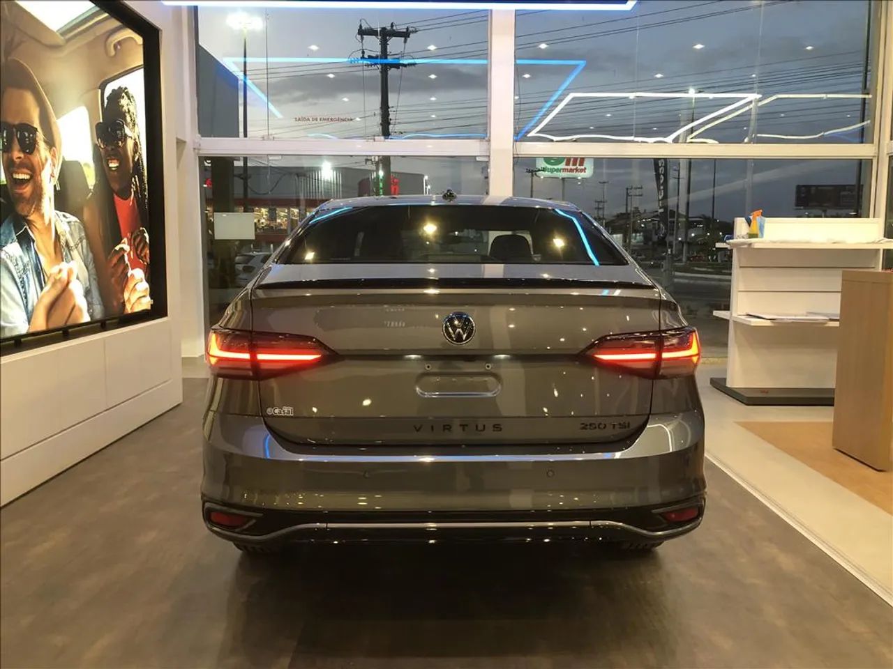 VOLKSWAGEN VIRTUS 1.4 250 TSI EXCLUSIVE AUTOMÁTICO - Foto 4