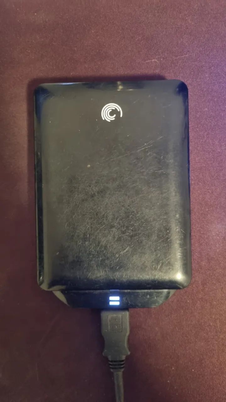 Hd externo 1Tb Seagate