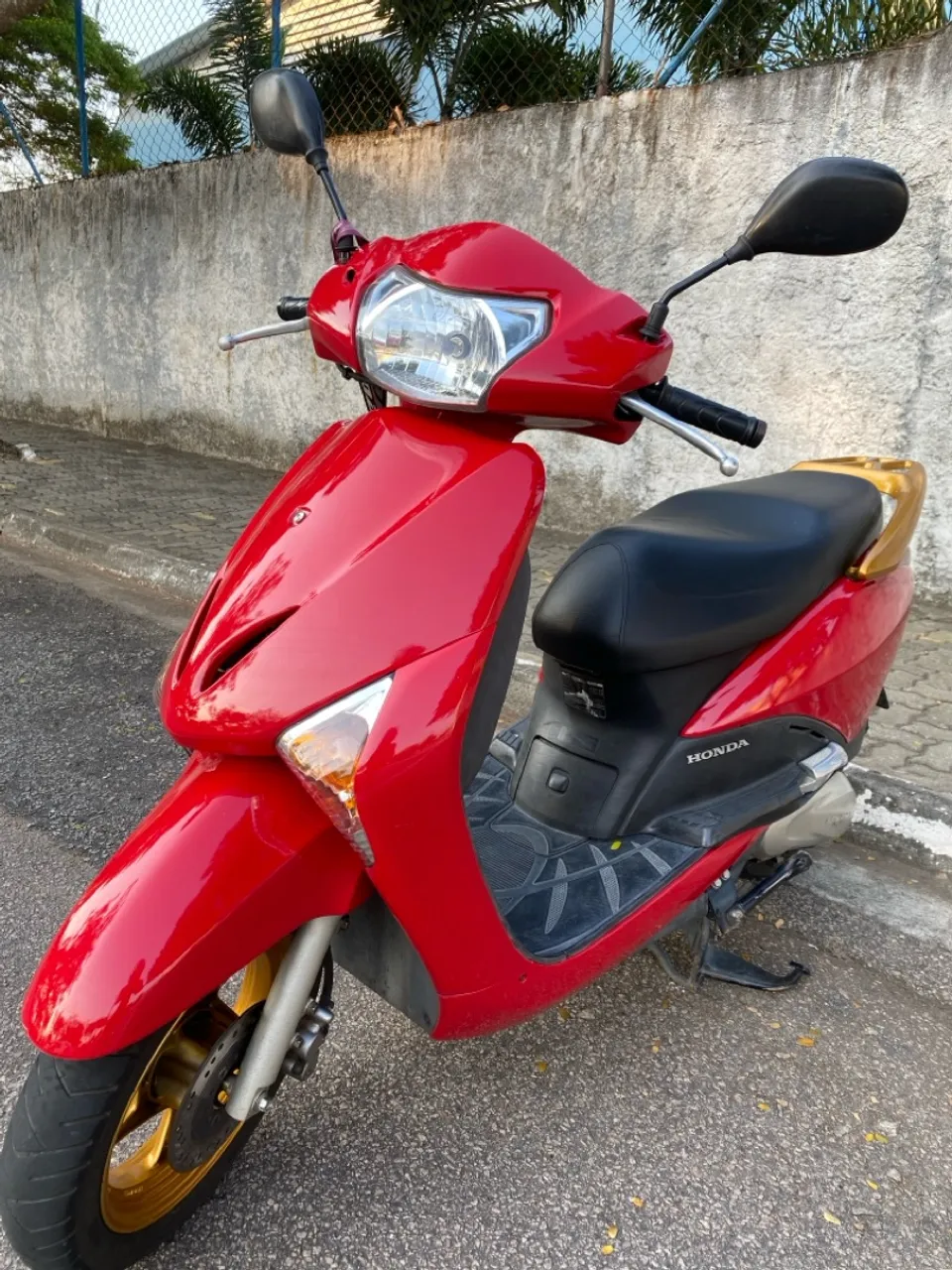 Motos HONDA LEAD no Brasil
