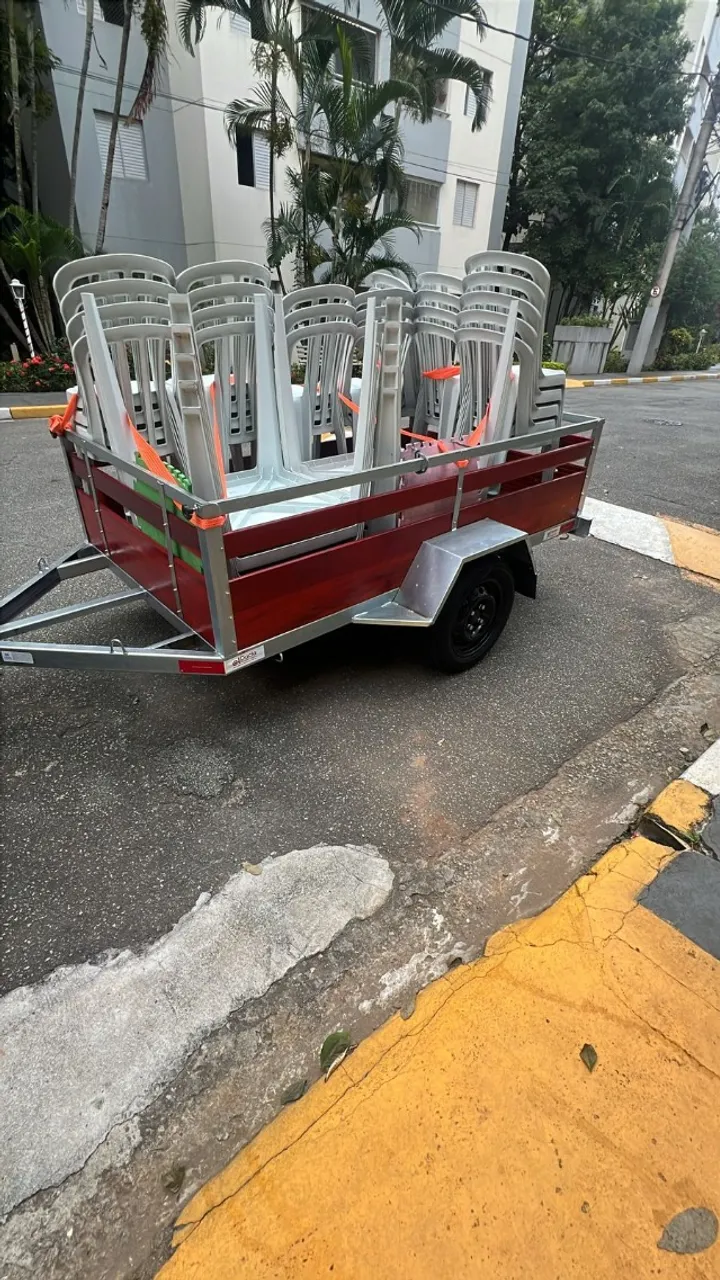 Reboque novo com garantia e entrega rápida. Estoque limitado. Atendimento direto.