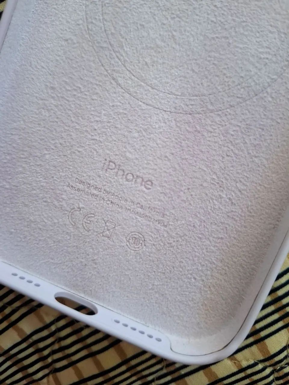 Capinhas iPhone 12 pro max original  - Foto 2