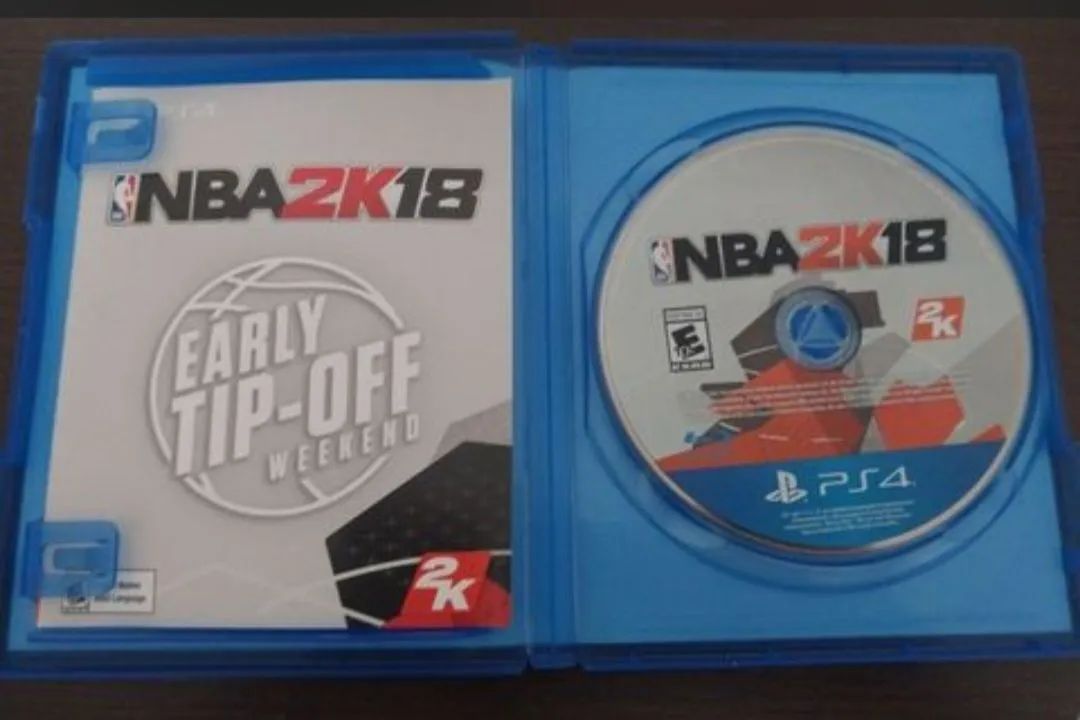 NBA 2K18 PS4 - Jogo de Basquete - Foto 3