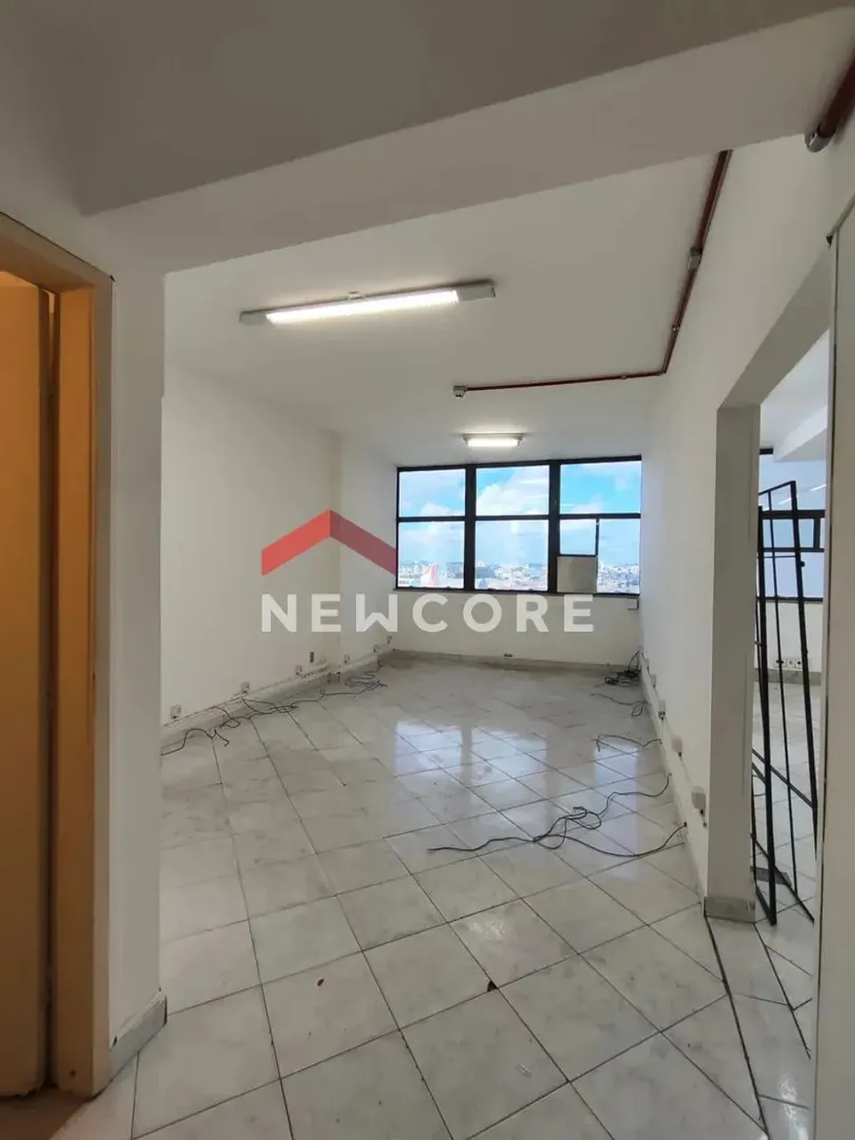 Sala comercial em Avenida Afonso Pena - Centro - Belo Horizonte/MG