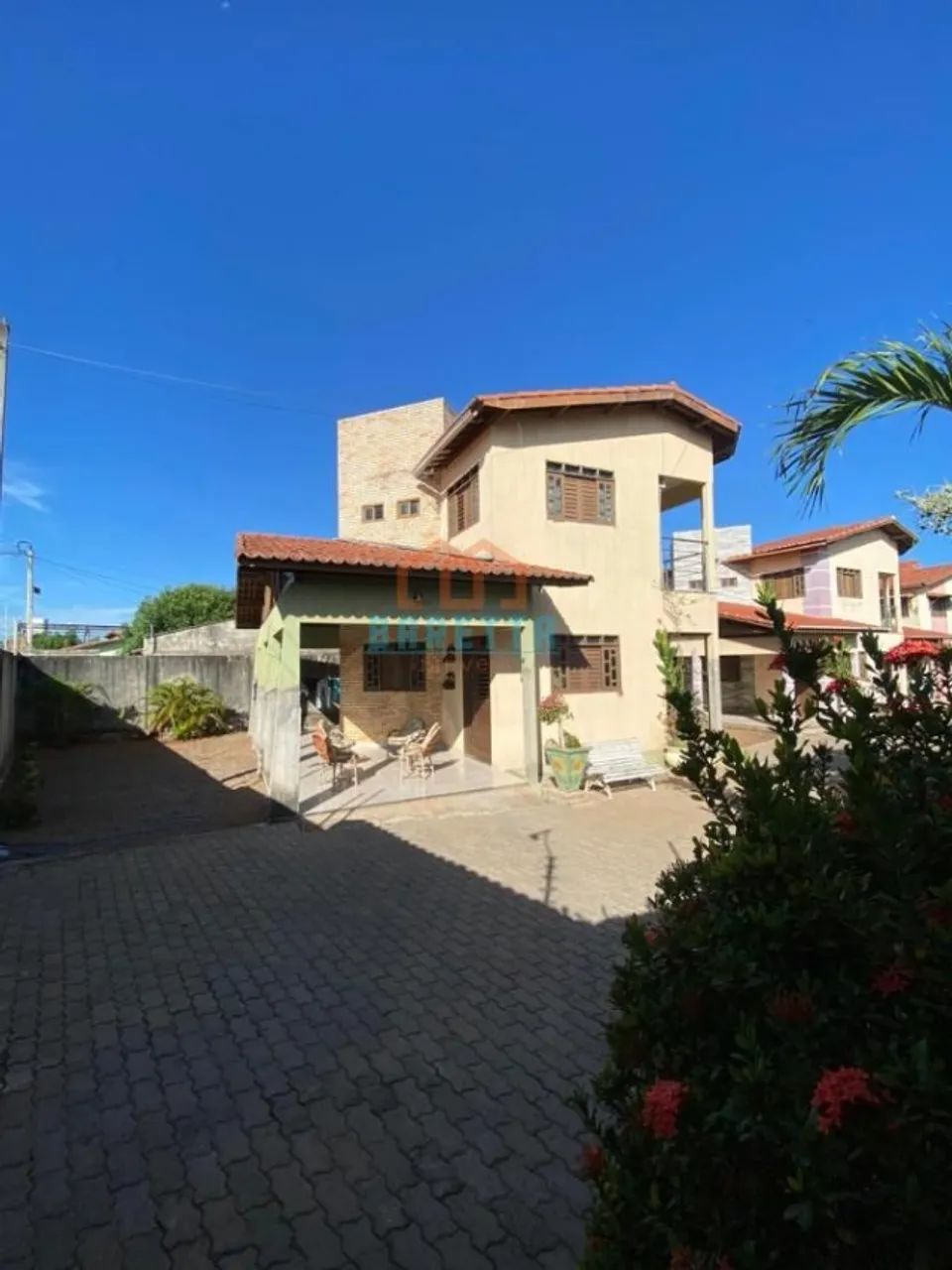 Cód: 5028.  Residencial com 3 casas de 1º andar para Venda!   - Foto 2
