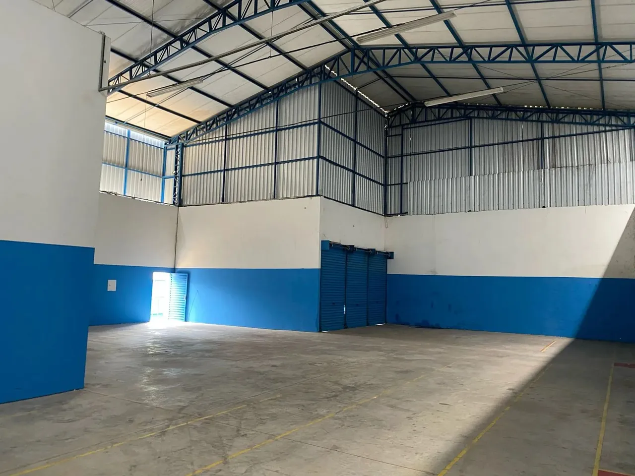 Galpão 500m² Com Doca Prox Bemol e Latam Av: Torquato Tapajós Manaus am