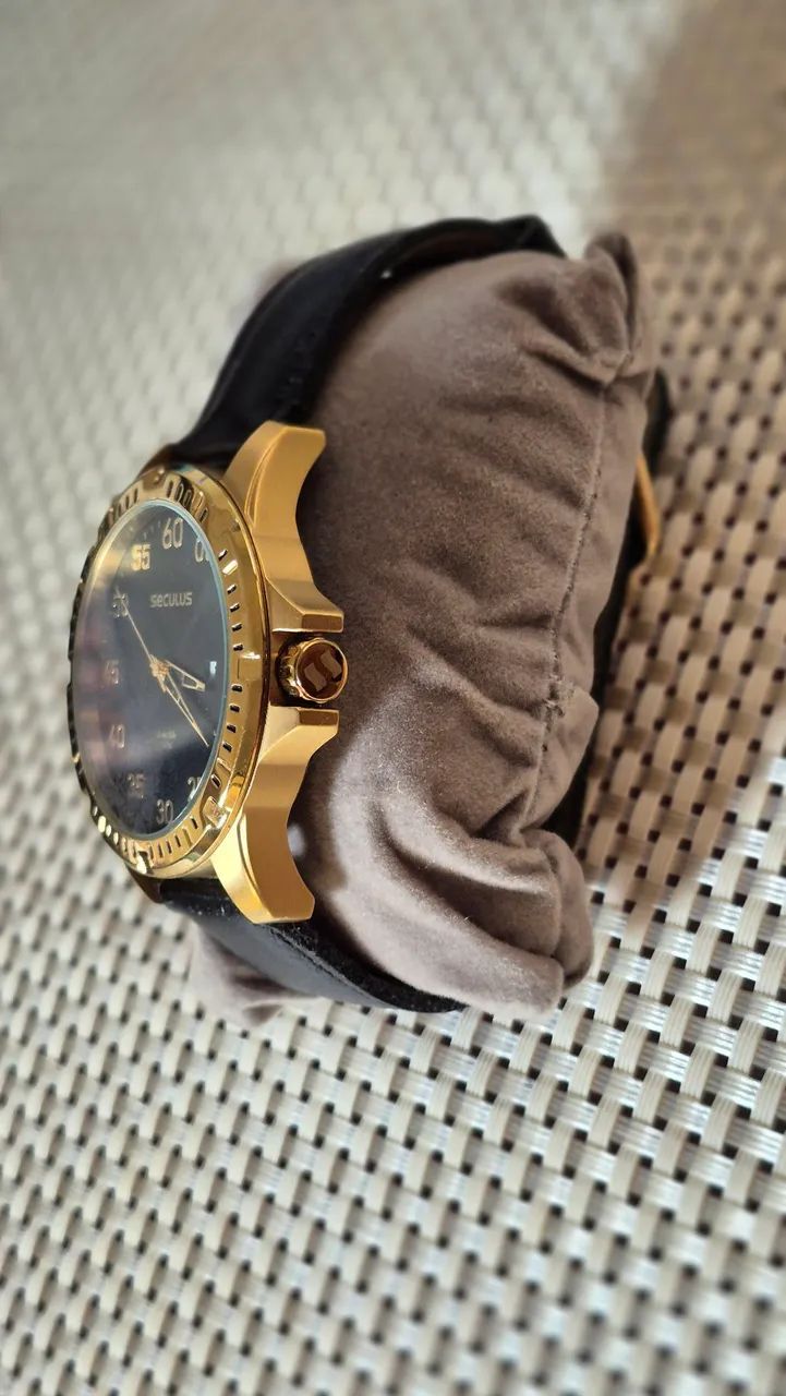 Relógio Seculus dourado - Foto 2
