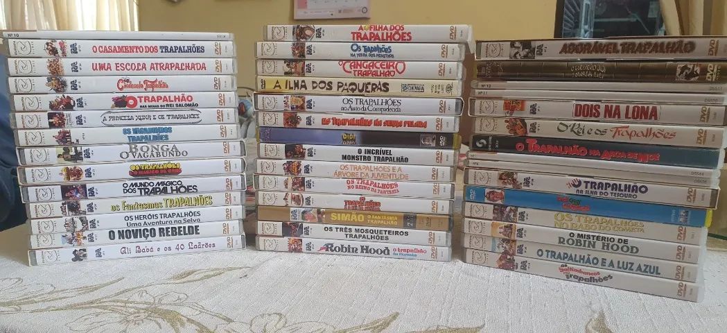Coleção completa de DVDs dos Filmes dos Trapalhões Originais 42 volumes