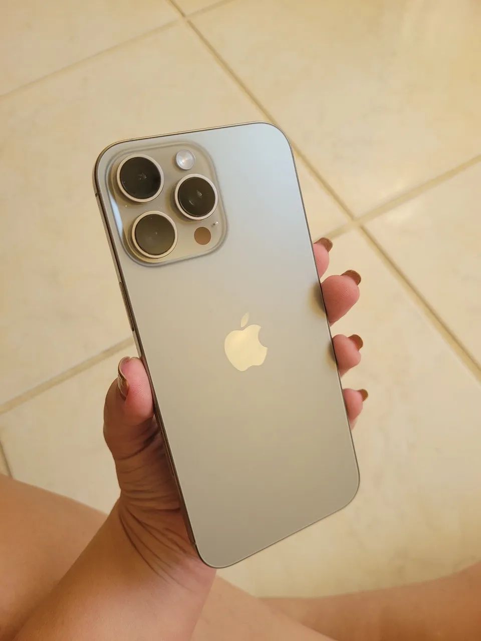 iPhone 16 Pro Max 1TB ? Natural Titânio ? Única Dona