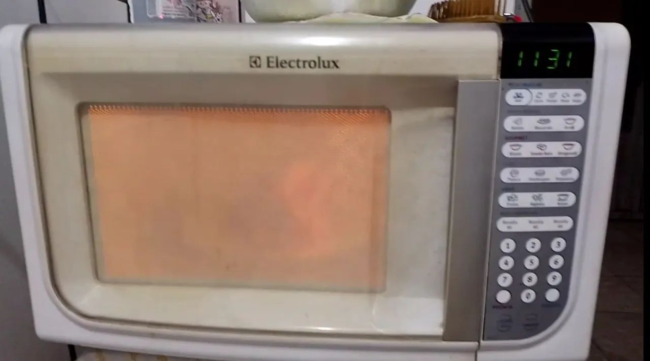 Microondas Electrolux - 100% funcional