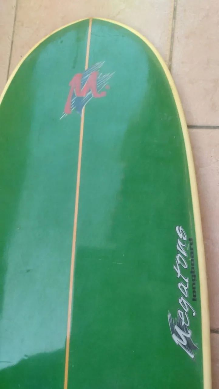 Prancha longbord 9"com capa  e kinhas e laches - Foto 3