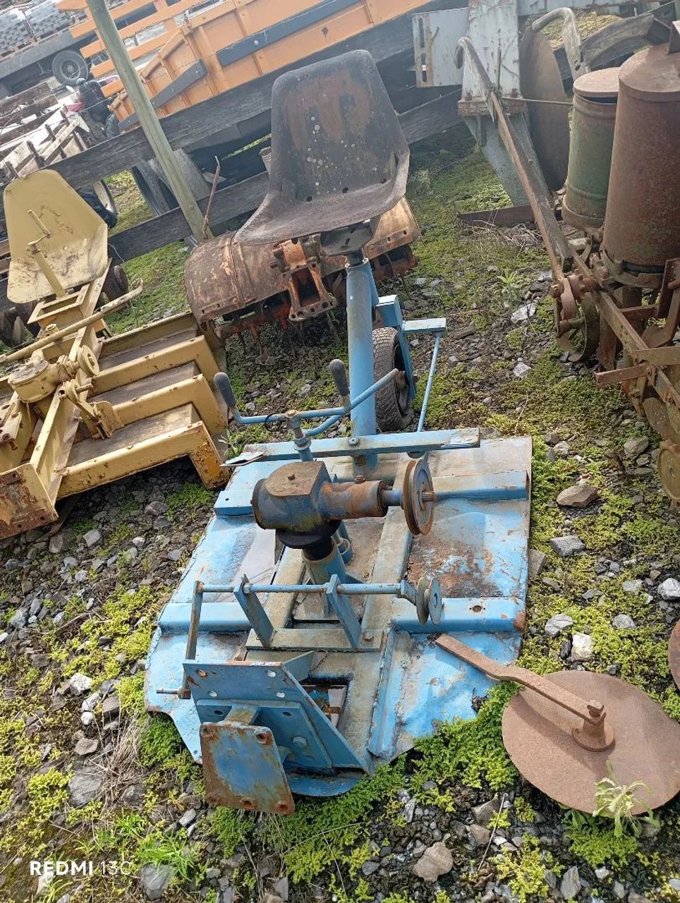 Roçadeira traseira para Tobata 