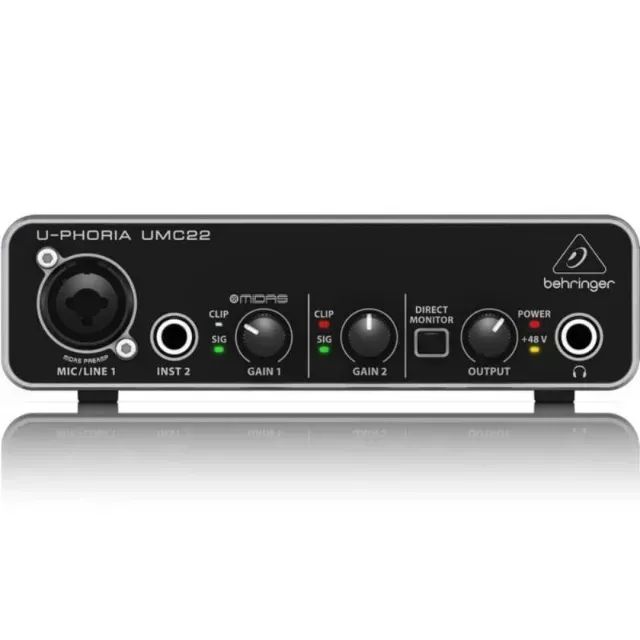 Interface De Áudio Usb Behringer U-phoria Umc22