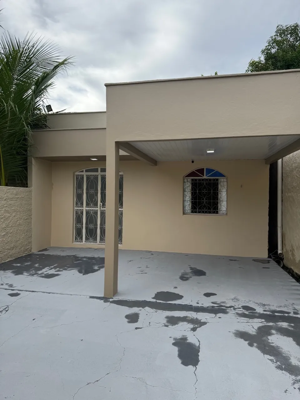 Aluga-se apartamento no mecejana