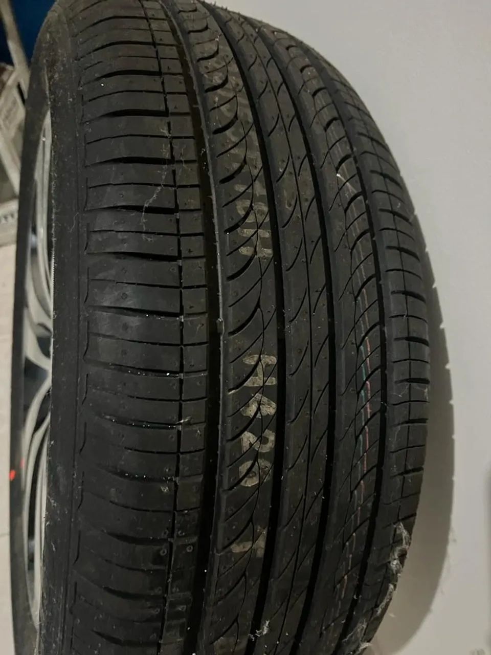 Pneu com Aro Sportage  - Foto 3