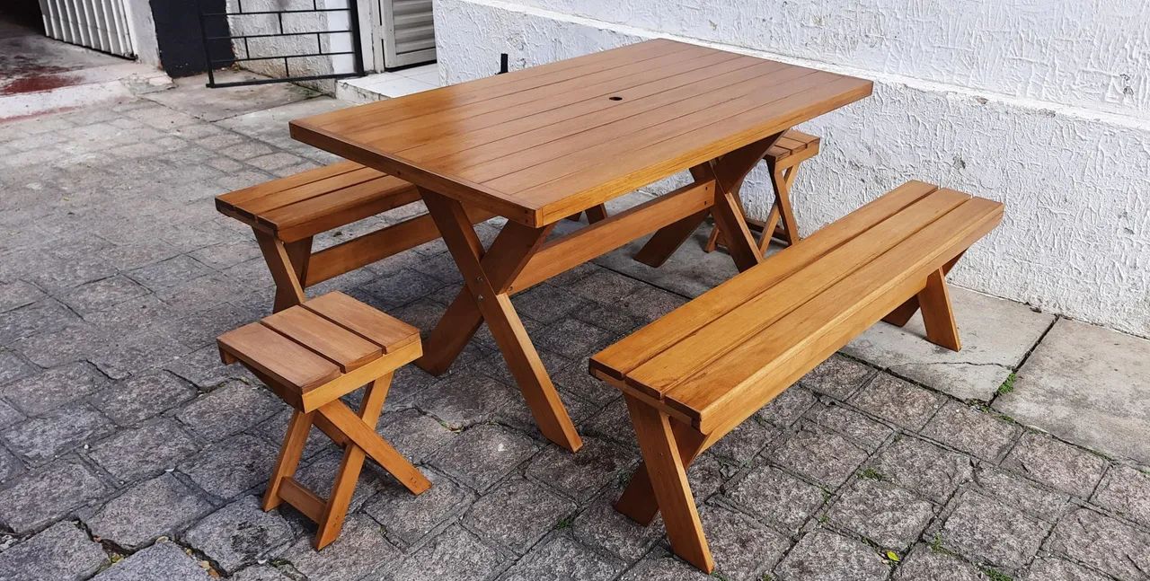 Mesa de Churrasco de Madeira Maciça com Bancos - Foto 5