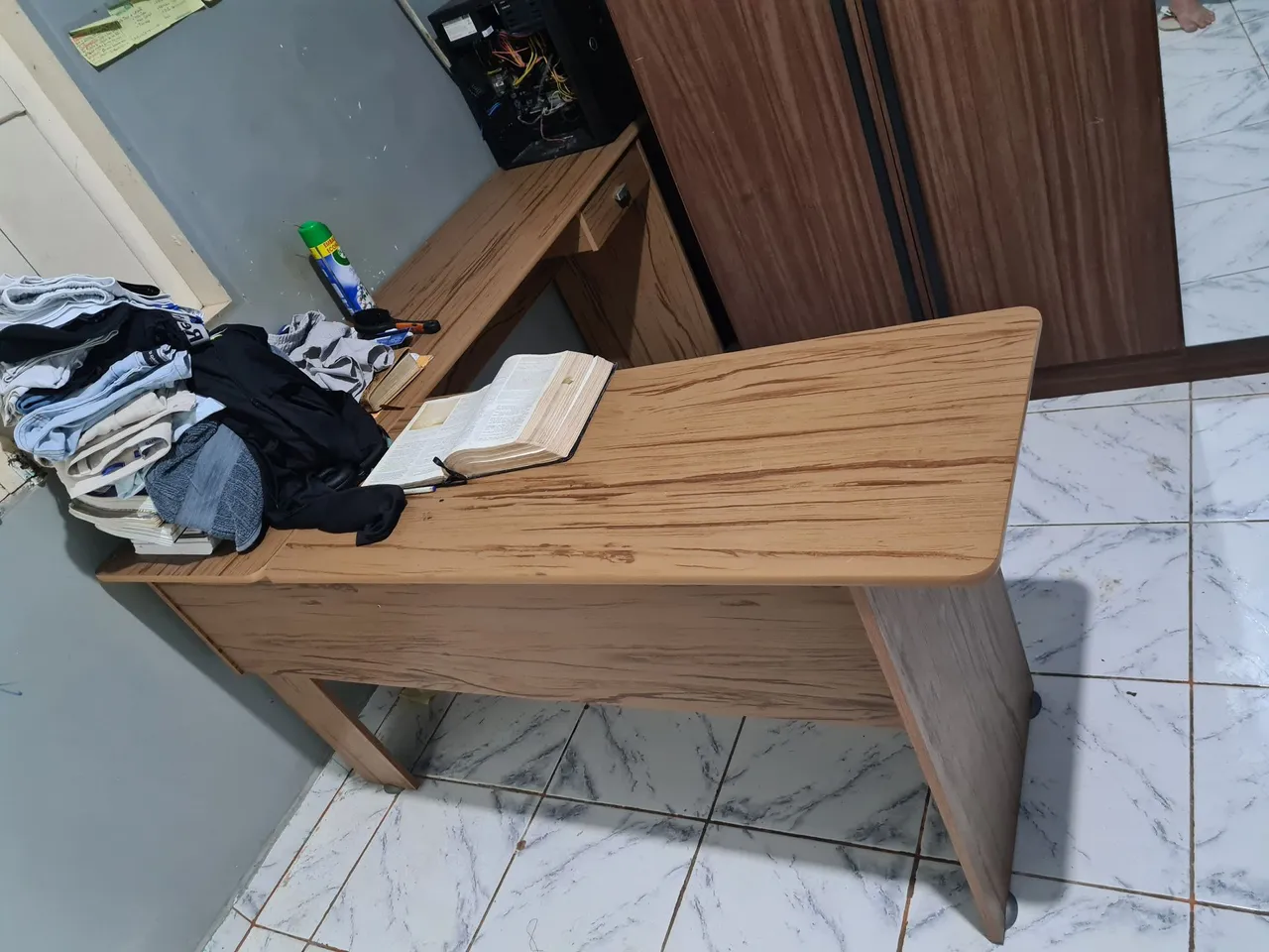 Vendo mesa de escritório