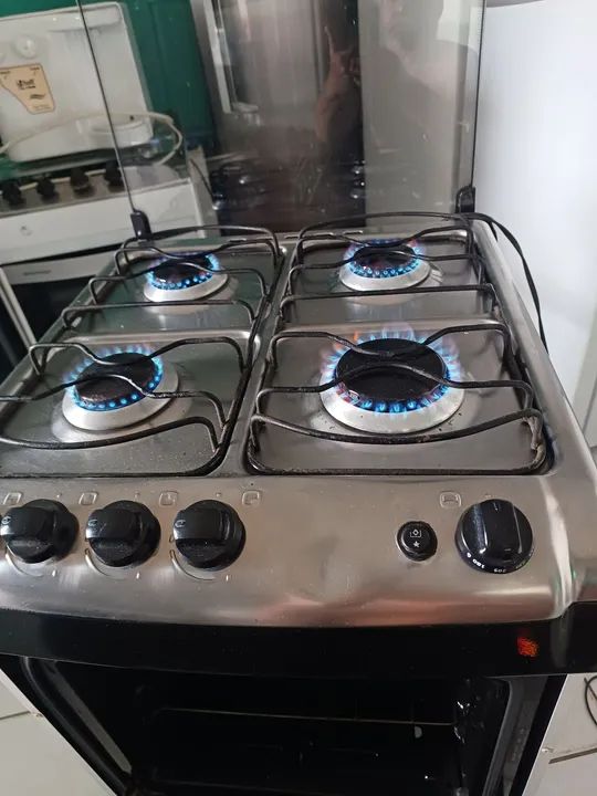 Fogão Electrolux 4 Bocas - Usado - Foto 4