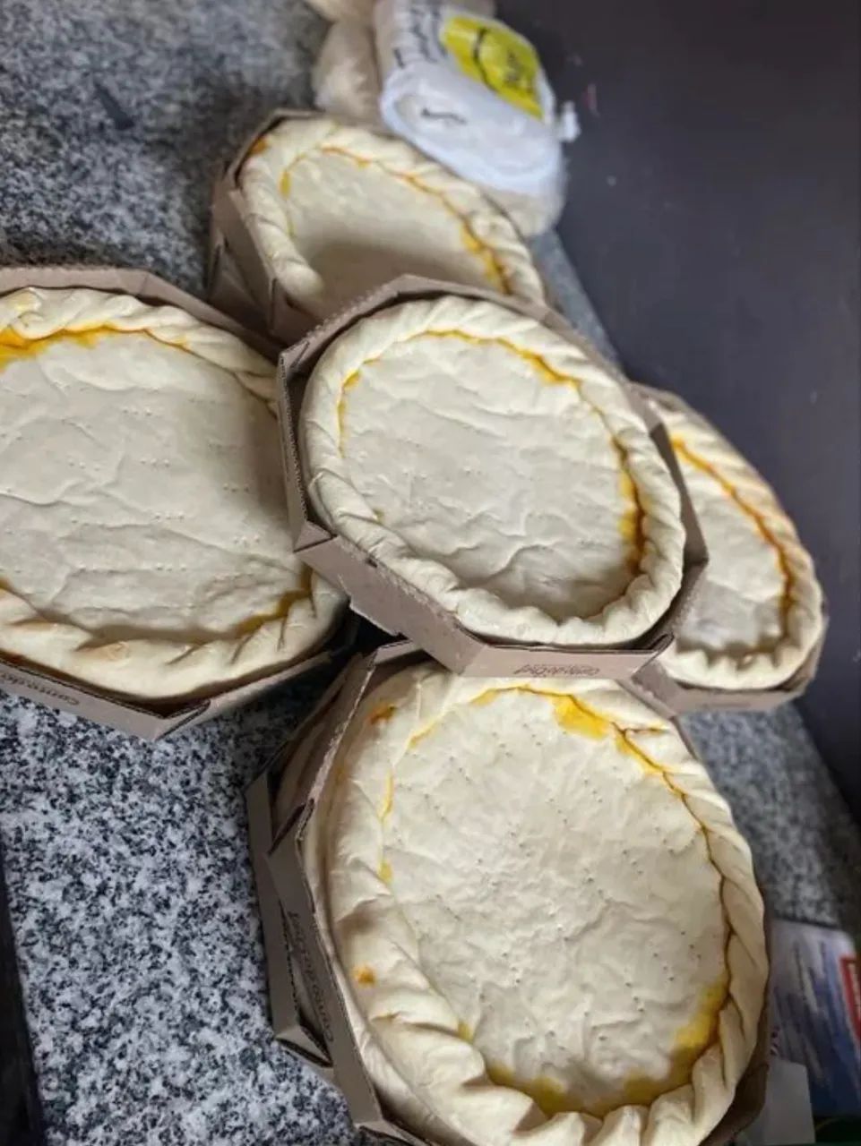 Massas de pizzas pré assadas - Foto 4