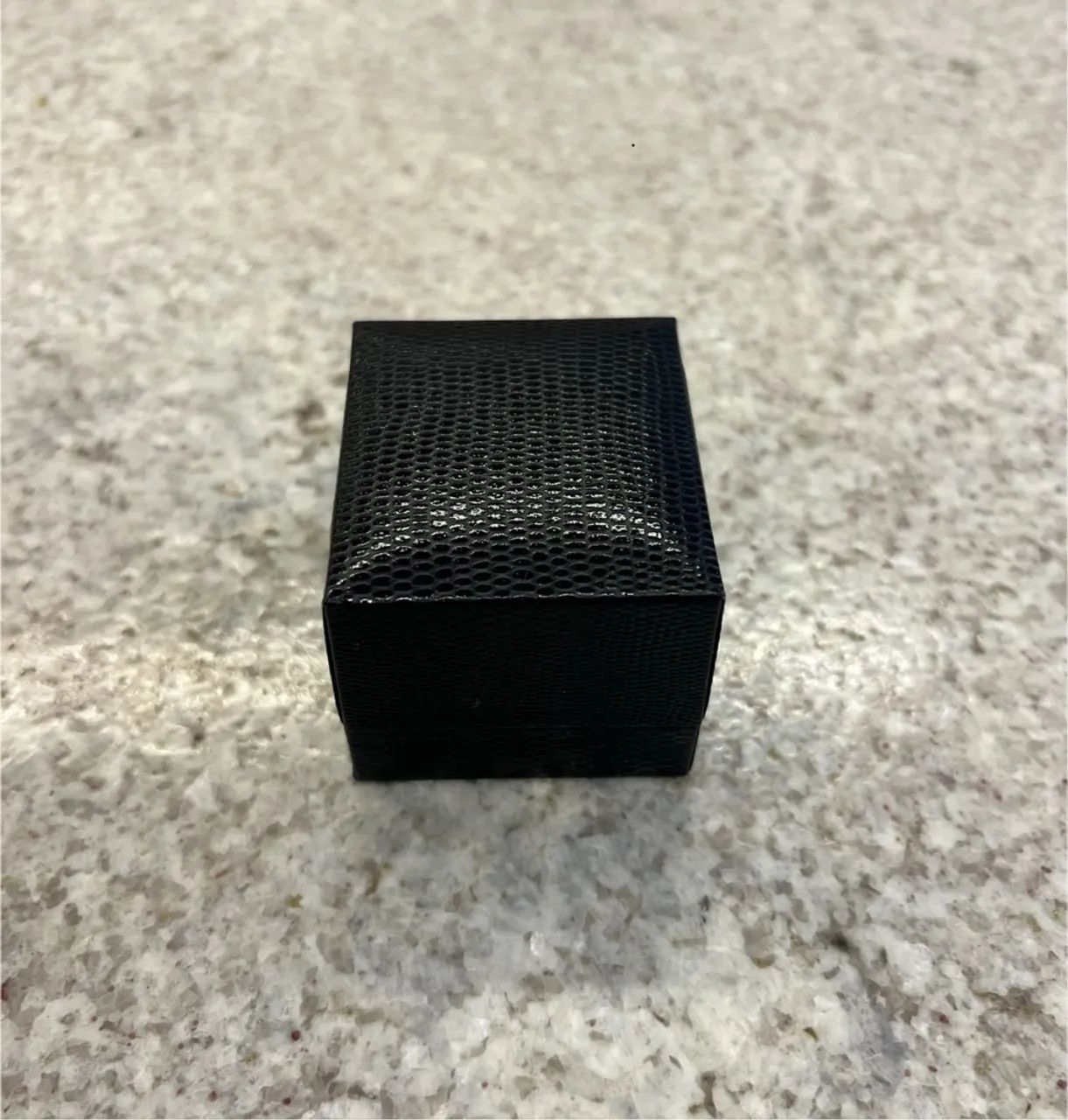 CAIXA DE ANEL (COURO TEXTURIZADO) - Foto 4