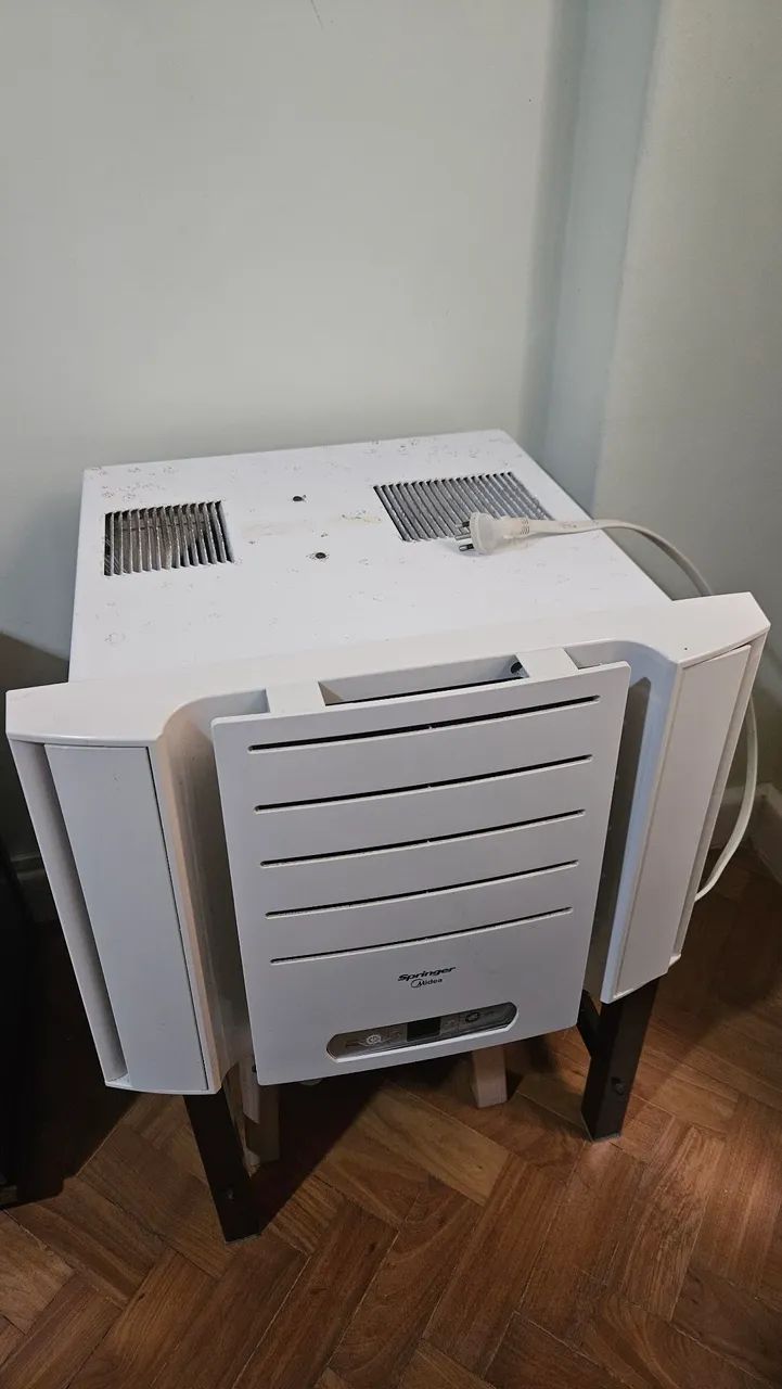 AR-CONDICIONADO SENI NOVO SPRINGGER 10MIL BTUS