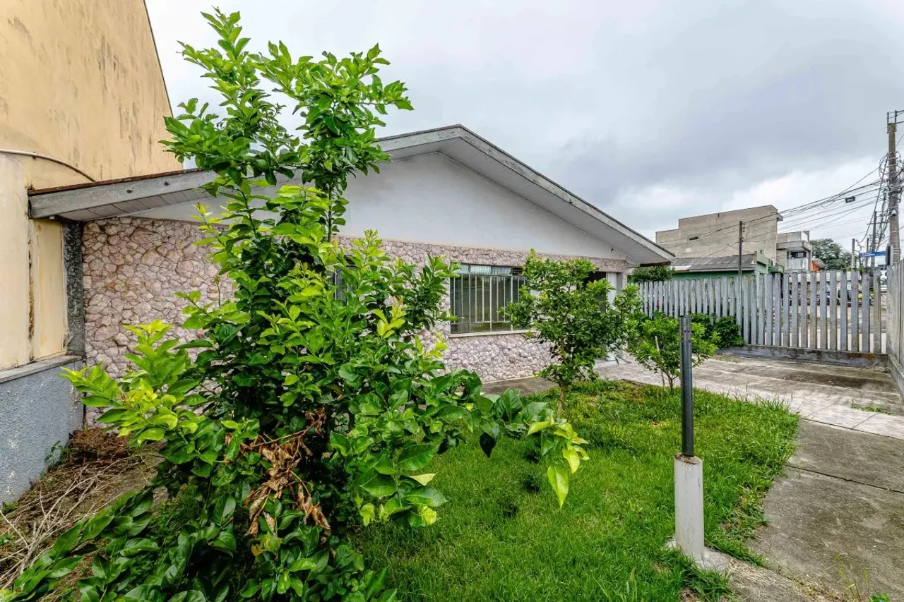 Casa Comercial em Santa Felicidade