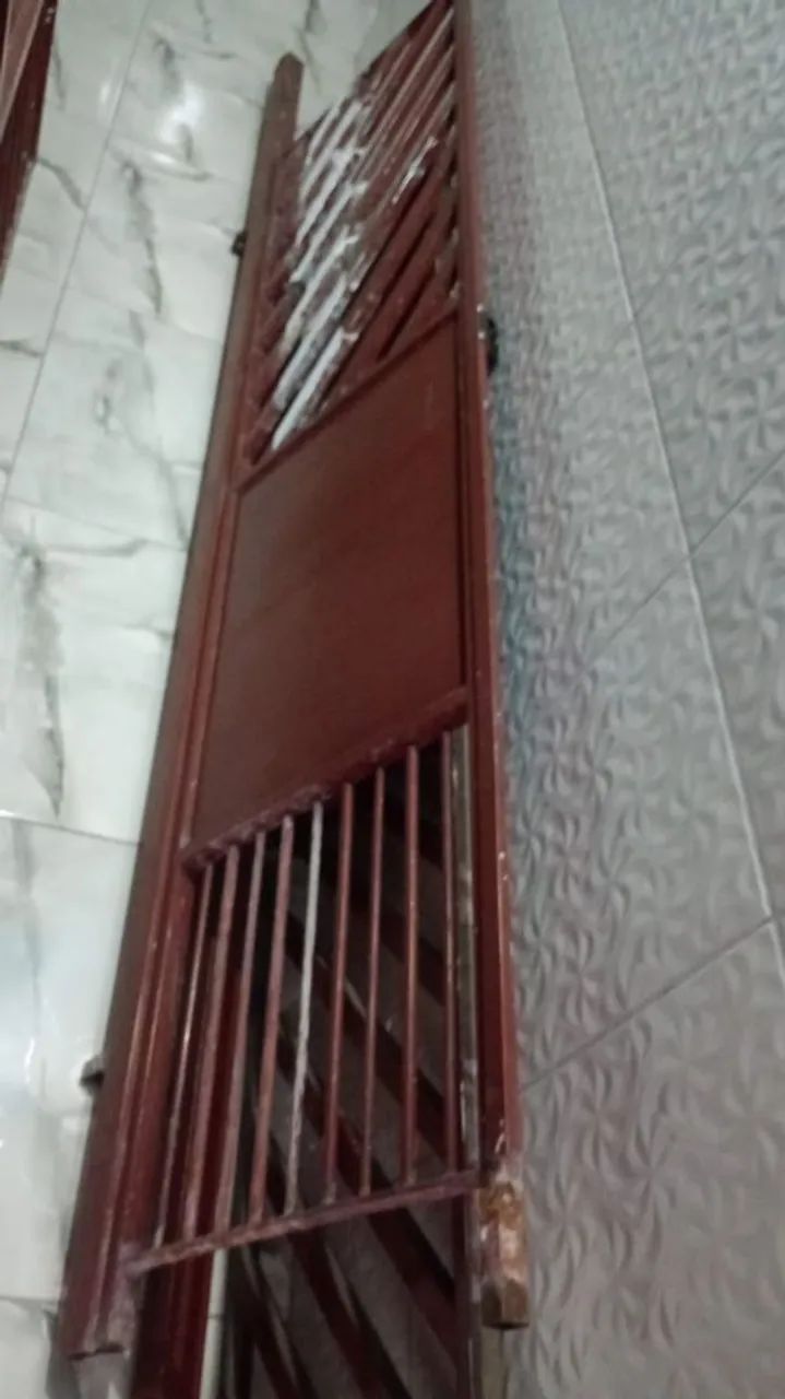 Portão de ferro 1,36x2,10 - Foto 2