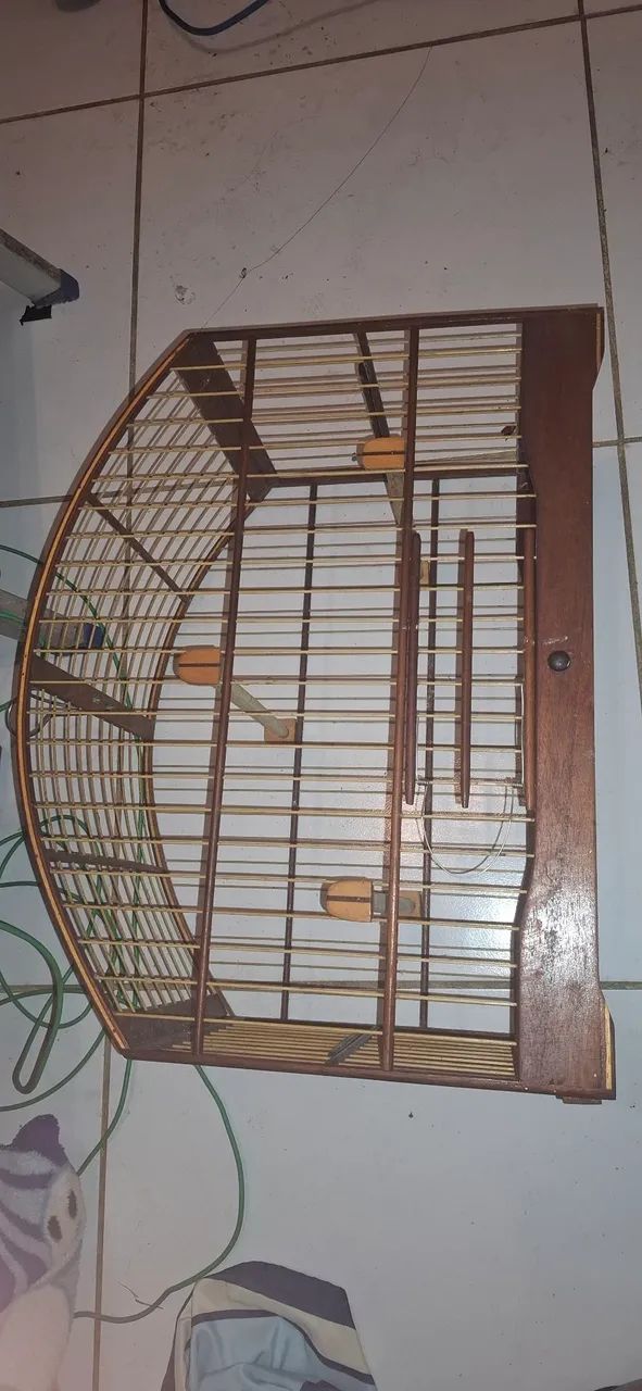 Gaiola  de madeira e fibra  - Foto 2