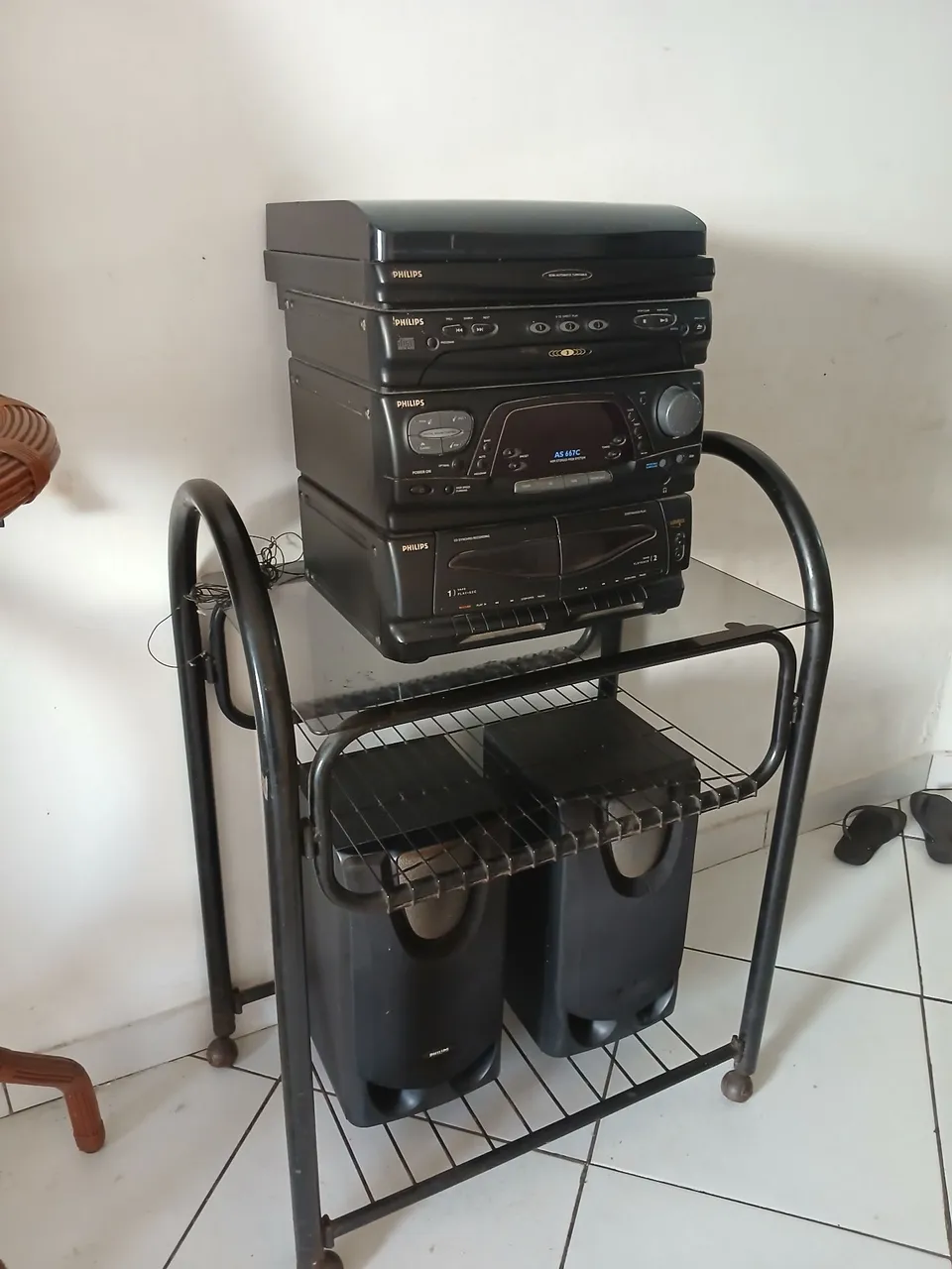 Mini System Philips com Caixas Acústicas