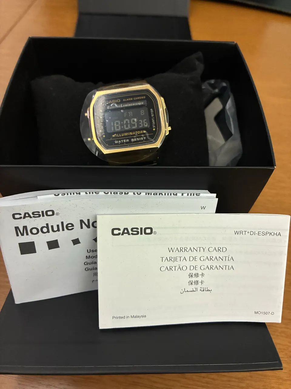 Relógio Casio vintage preto e dourado - Foto 3