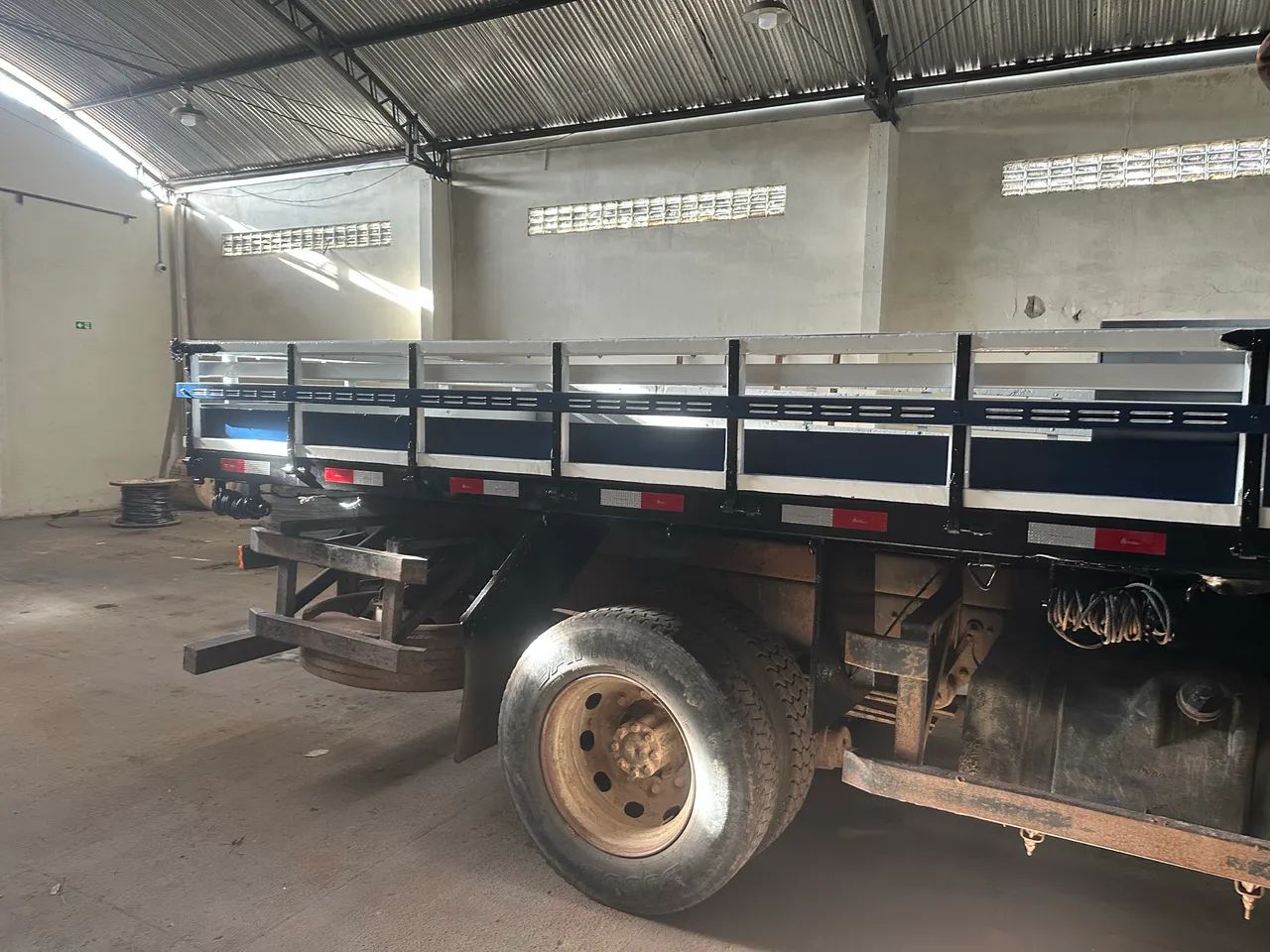 Caminhão Mercedes Munck 12 Toneladas - Foto 8