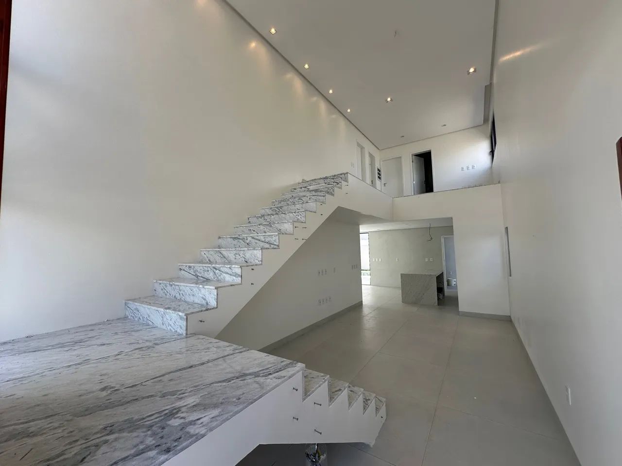 Casa Moxotó à Venda no Condomínio Terras Alpha - Luxo e Sofisticação no Melhor de Caruaru! - Foto 2