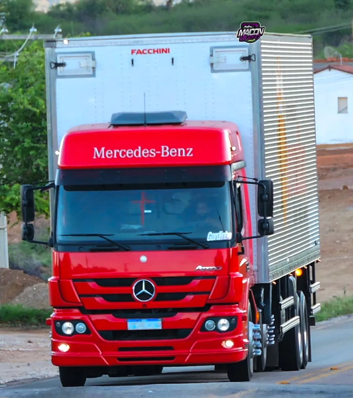 Caminhão Mercedes Benz - Atego 3030