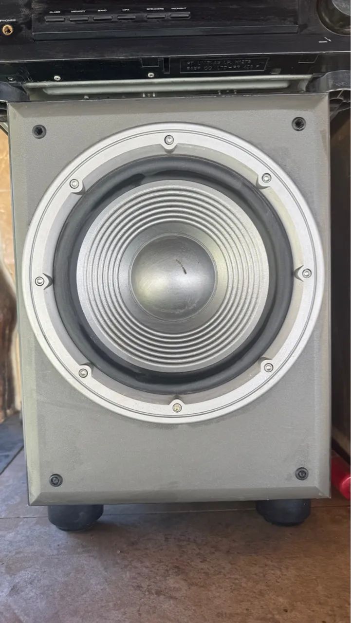 Vendo som completo, receiver, subwoofer e caixas  - Foto 4