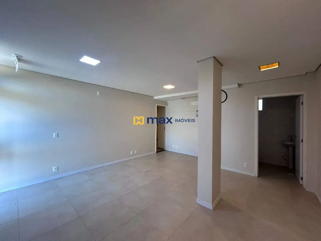 Venda: Sala Comercial térrea 29m², Gravatá, Navegantes - Foto 4
