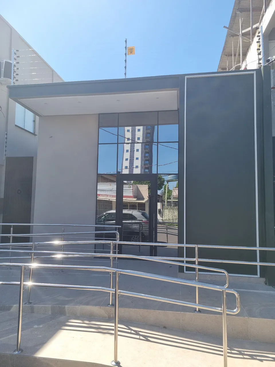 Locação de sala comercial no centro da cidade