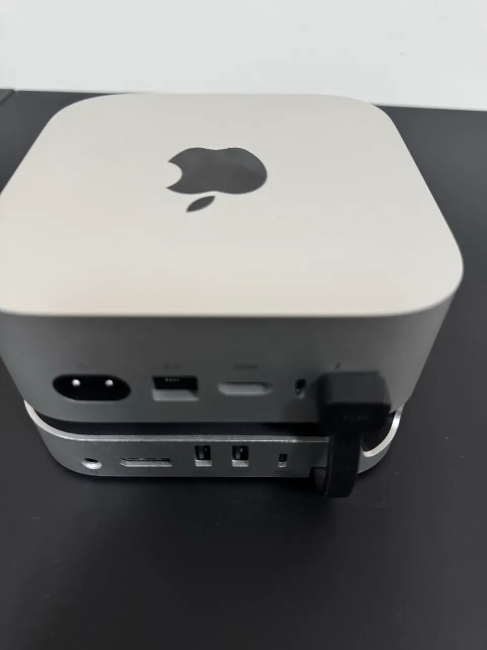 Mac Mini M4 (16GB / 256 GB) + Dock station, Garantia até 25/06