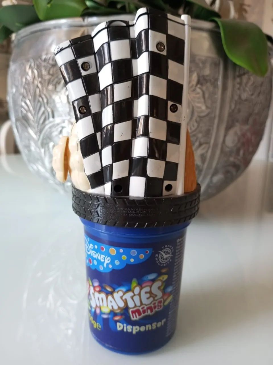 Dispenser de doces de Carros da Disney para decorar e se divertir. - Foto 5