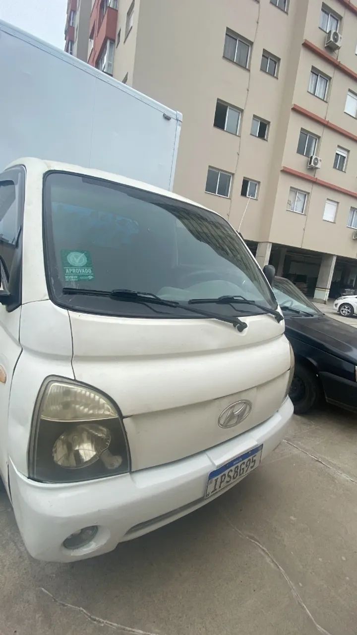 caminhao HR 2009 motor novo sem bau